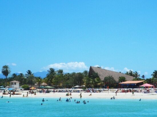 PLAYA LA PUNTA 